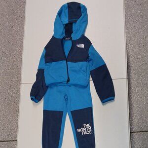 The North Face  Little Kid's & Kids Winter Warm Set Size 2T track suit